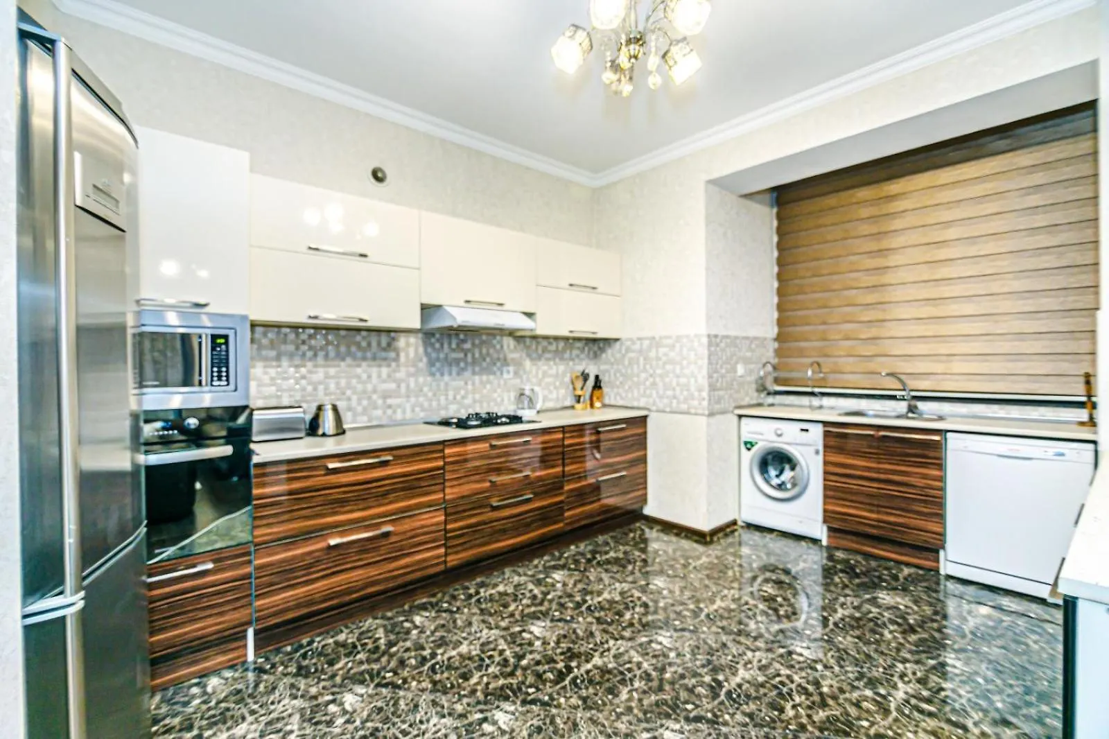 City Centre Delux Apartment Baku 0*,