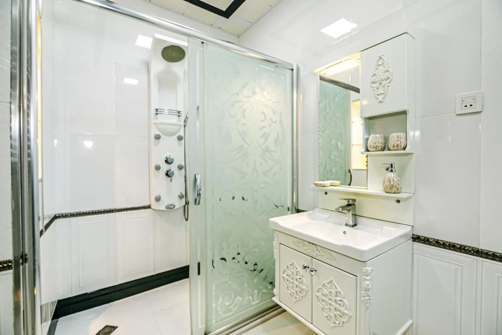 City Centre Delux Apartment Baku