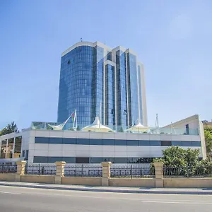 منتجع غولدن كوست, باكو